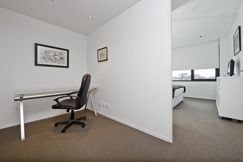 Realm Park 39 Barton ACT - Yamba Accommodation 9