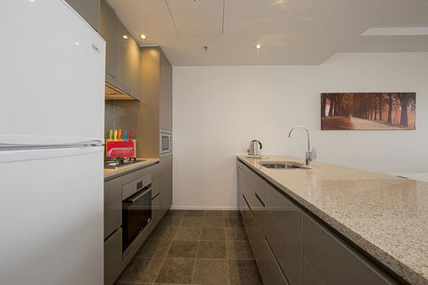 Manhattan 303 Canberra City ACT - Yamba Accommodation 13