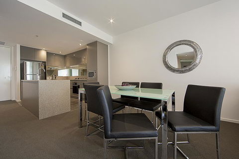 Manhattan 303 Canberra City ACT - Yamba Accommodation 30