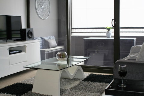 Modern Executive Apt@Barton*1BR*WiFi*Gym*Secure Parking*Canberra - Yamba Accommodation 8