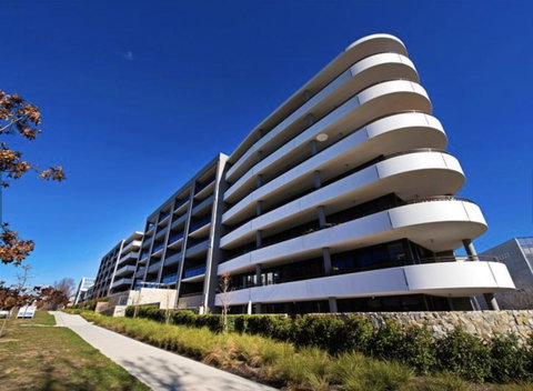 Modern Executive Apt@Barton*1BR*WiFi*Gym*Secure Parking*Canberra - Yamba Accommodation 23