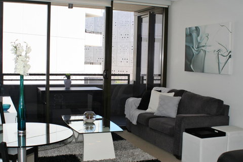 Modern Executive Apt@Barton*1BR*WiFi*Gym*Secure Parking*Canberra - Yamba Accommodation 0