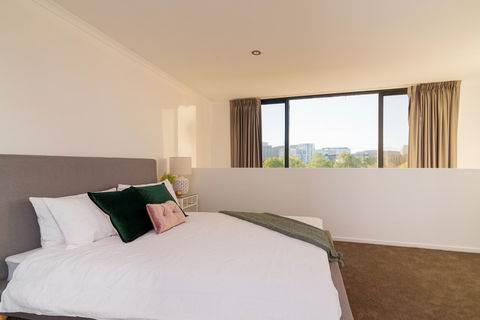 ALLARA CANBERRA - Yamba Accommodation 9