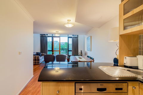 ALLARA CANBERRA - Yamba Accommodation 2