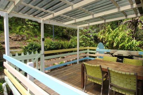 Bally High, 20 Dulconghi Street - Yamba Accommodation 16