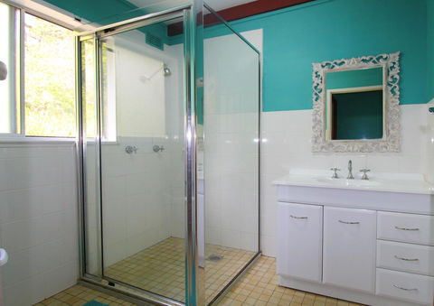 Bally High, 20 Dulconghi Street - Yamba Accommodation 4