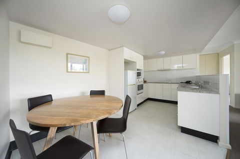 BreakFree Capital Tower Apartments - Yamba Accommodation 27