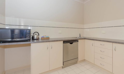 McCracken Country Club - Yamba Accommodation 31