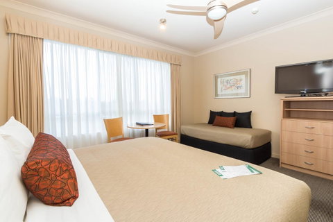 McCracken Country Club - Yamba Accommodation 10