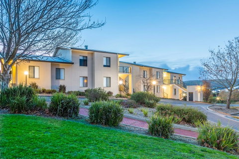 McCracken Country Club - Yamba Accommodation 2