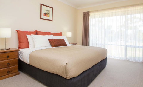 McCracken Country Club - Yamba Accommodation 39
