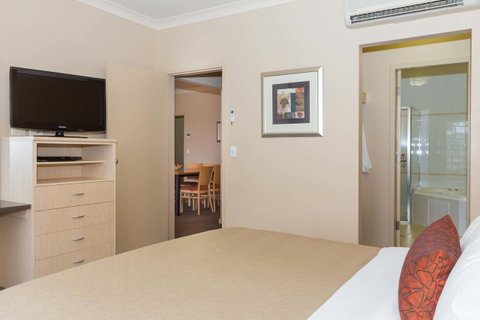 McCracken Country Club - Yamba Accommodation 27