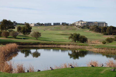 McCracken Country Club - Yamba Accommodation 4
