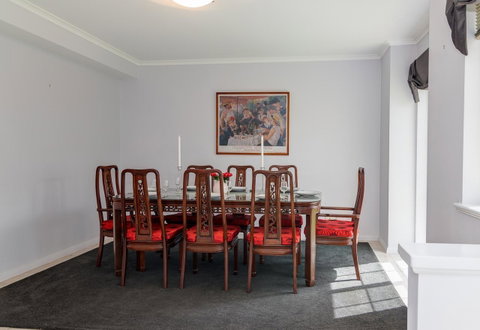 Port Adelaide Harbourside House - Yamba Accommodation 5
