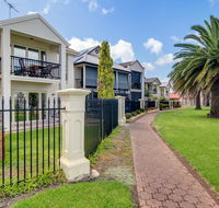 Port Adelaide Harbourside House