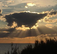 Blissful Beachfront Beachouse - Yamba Accommodation