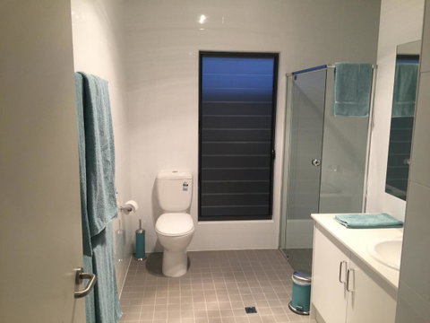 Villas On The Bay Kingscote - Yamba Accommodation 7
