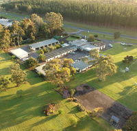 William Macintosh Motor Lodge - Yamba Accommodation