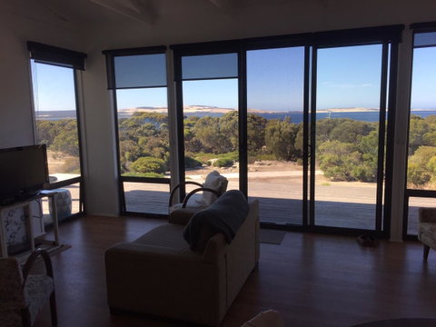Wallaby Retreat - Yamba Accommodation 7