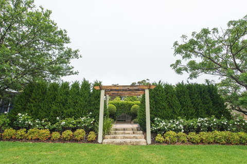 S T U D I O 22 Peaceful Retreat With Garden Views - Yamba Accommodation 10