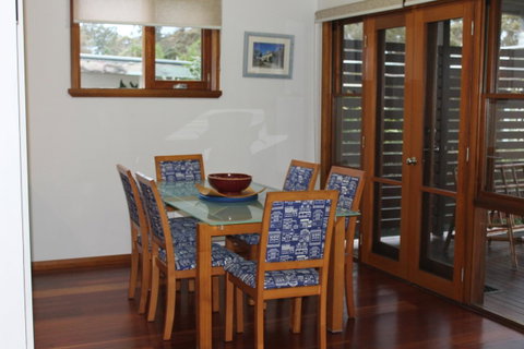 \'Point Break\' Your Waterfront Break At The Point - Yamba Accommodation 7