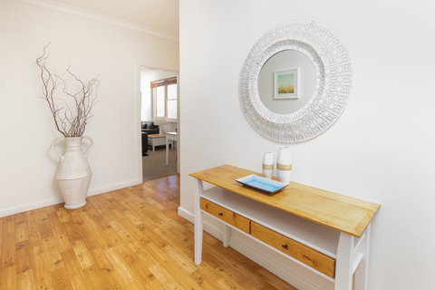 Bay 10 - Suites And Apartments - Yamba Accommodation 14