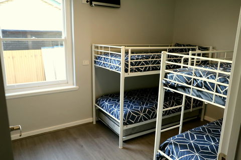 The Purple Door On Seaview - Yamba Accommodation 14