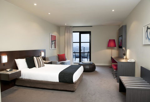 Mantra Hindmarsh Square - Yamba Accommodation 11