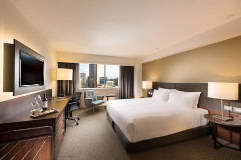 Stamford Plaza Adelaide - Yamba Accommodation 2