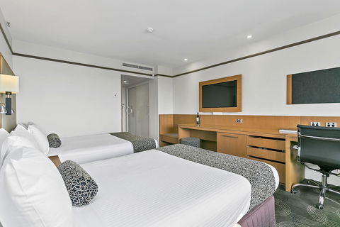 Stamford Plaza Adelaide - Yamba Accommodation 35