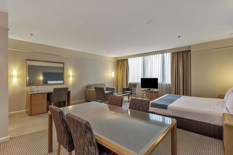 Stamford Plaza Adelaide - Yamba Accommodation 31