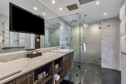 Stamford Plaza Adelaide - Yamba Accommodation 39