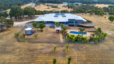 Doyles On The Bay - Yamba Accommodation 2