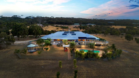Doyles On The Bay - Yamba Accommodation 0