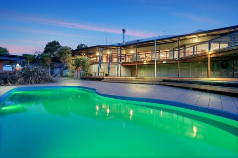 Doyles On The Bay - Yamba Accommodation 7