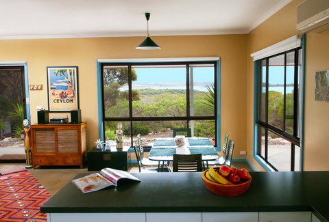 Kestrel Downs - Yamba Accommodation 5