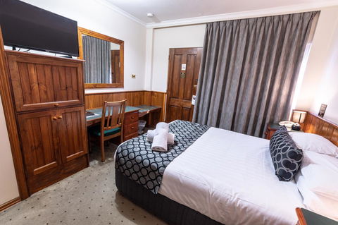 Astor Inn - Yamba Accommodation 4