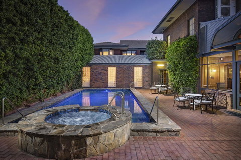 Adelaide Inn - Yamba Accommodation 1