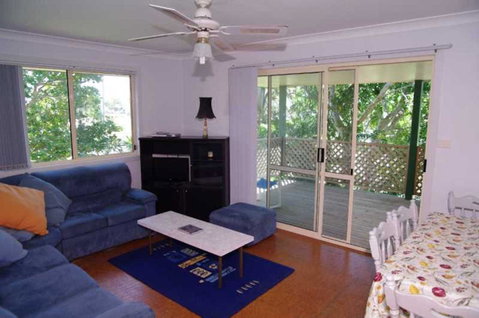 Bellhaven 1, 17 Willow Street - Yamba Accommodation 1