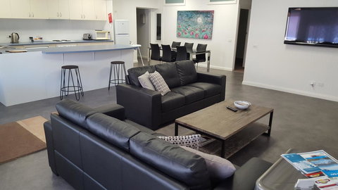 Aart Apartments - Yamba Accommodation 7
