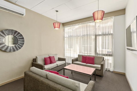 Adelaide Paringa - Yamba Accommodation 17