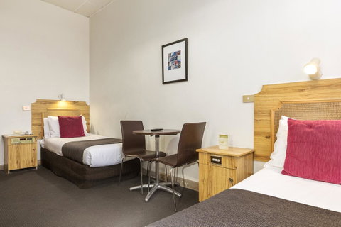 Adelaide Paringa - Yamba Accommodation 11