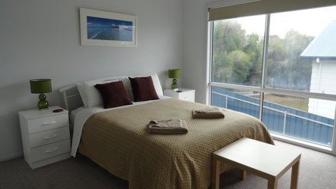 Kangaroo Island Bayview Villas - Yamba Accommodation 5