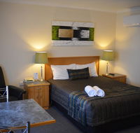 Arkana Motor Inn  Terrace Apartments - Yamba Accommodation