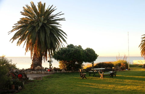 Hydeaway Bay - Own Private Bay + Kayaks - Yamba Accommodation 16