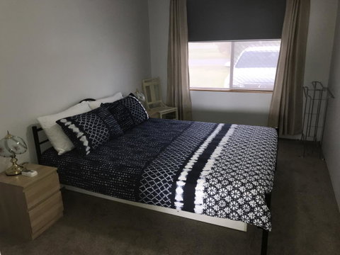 Hydeaway Bay - Own Private Bay + Kayaks - Yamba Accommodation 9