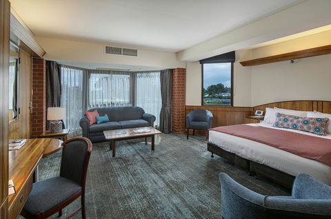 Arkaba Hotel - Yamba Accommodation 3