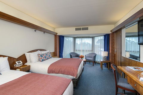 Arkaba Hotel - Yamba Accommodation 1