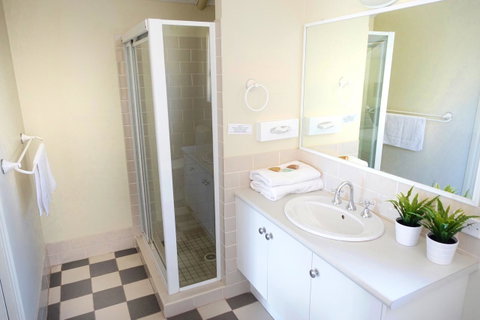SkyView Villa - Yamba Accommodation 18