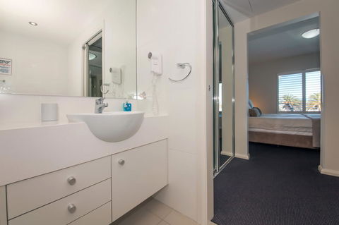 Pacific Blue 278-265 Sandy Pt Rd- Dual Key Access, Wifi, Linen And Air Conditioning - Yamba Accommodation 12
